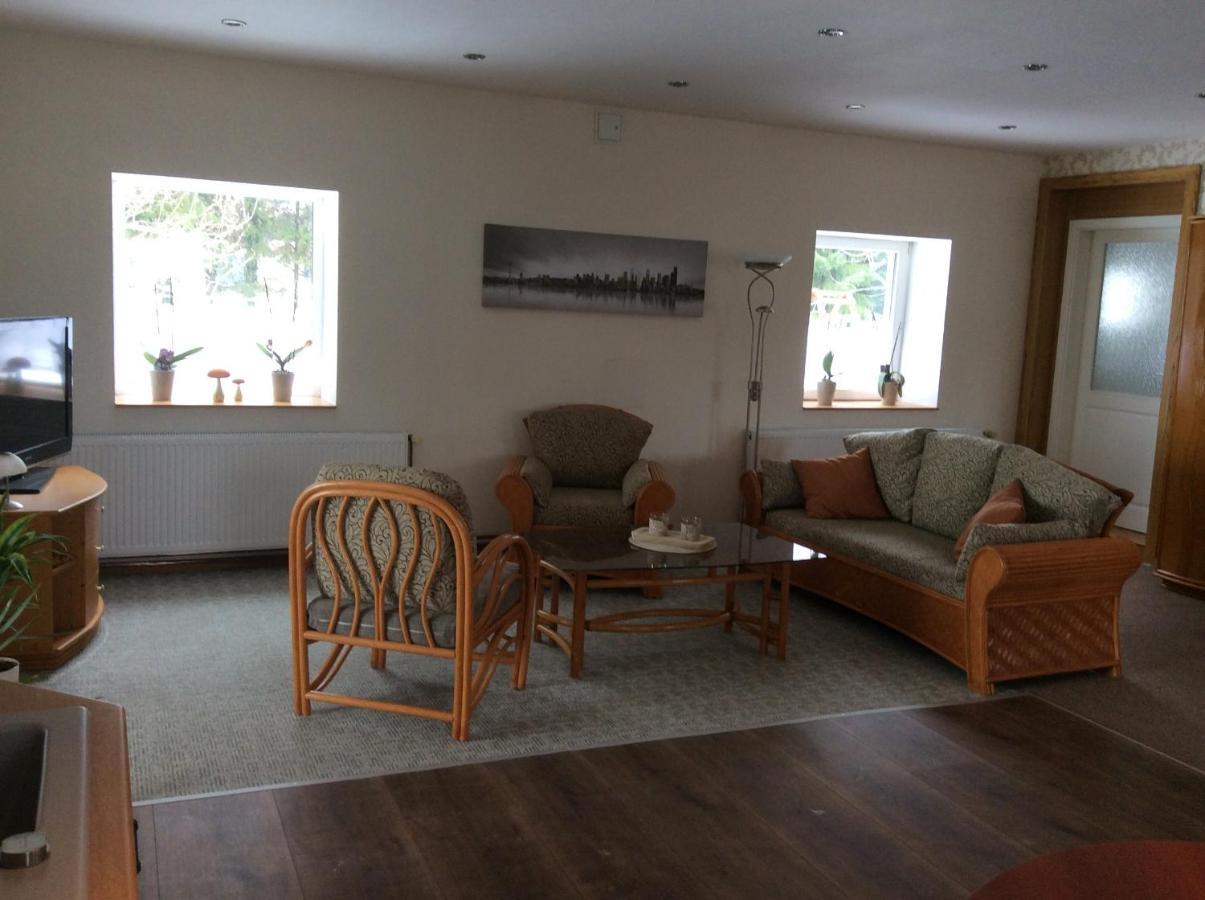 Ferienwohnung Direkt Am Potzlower See Dış mekan fotoğraf