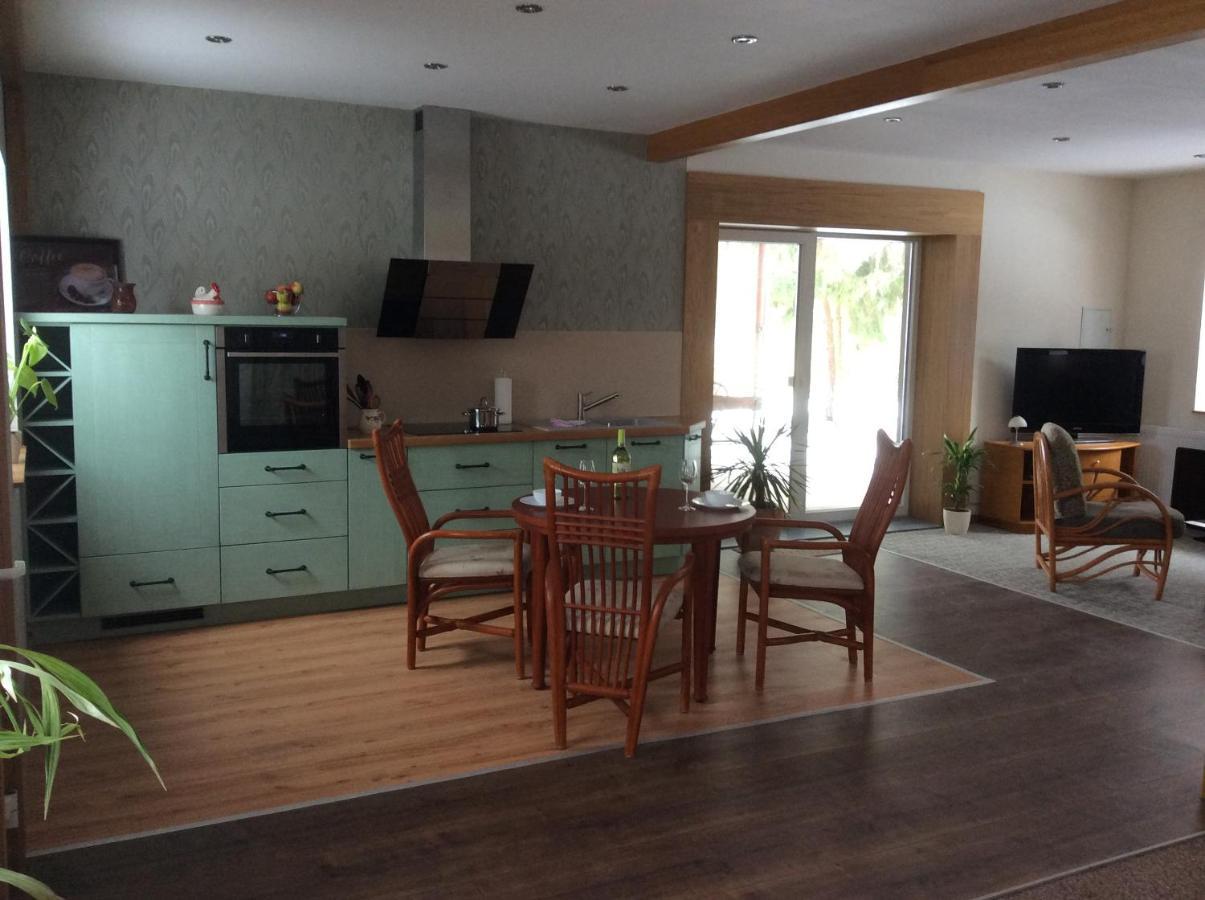 Ferienwohnung Direkt Am Potzlower See Dış mekan fotoğraf