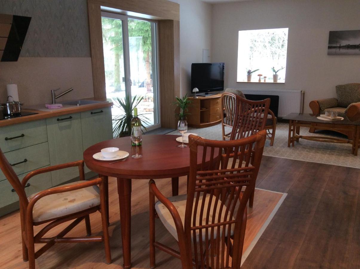 Ferienwohnung Direkt Am Potzlower See Dış mekan fotoğraf